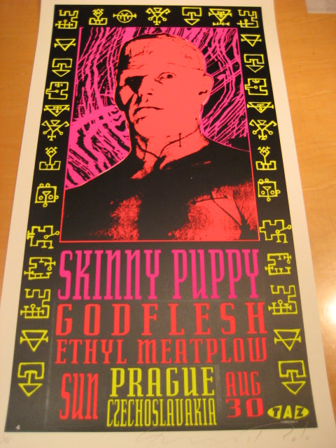 SKINNY PUPPY PRAGUE 1992 TAZ